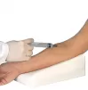 Spilvens, lai palīdzētu intravenozi ievadīt medikamentus (injekcijas)
