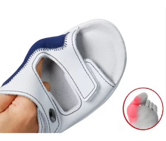 Orthopedic leather sandals Hallux, White