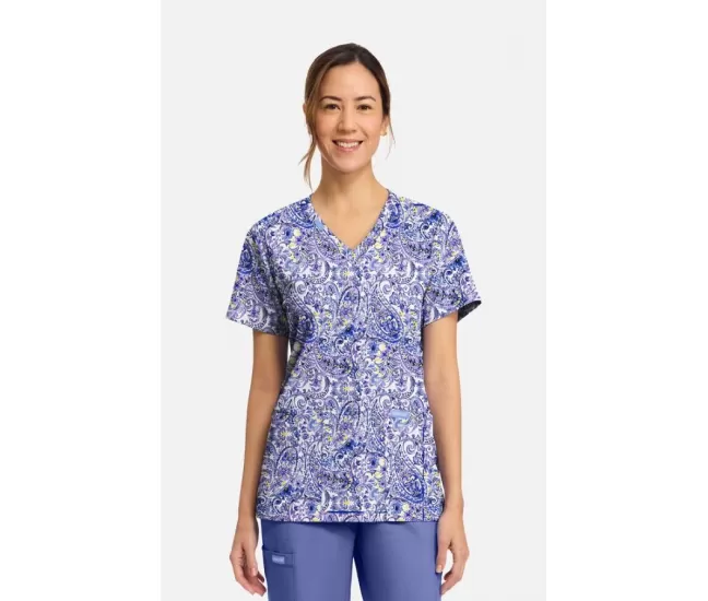 Медицинская женская блуза CK856 белая с фиолетовыми цветочными мотивами